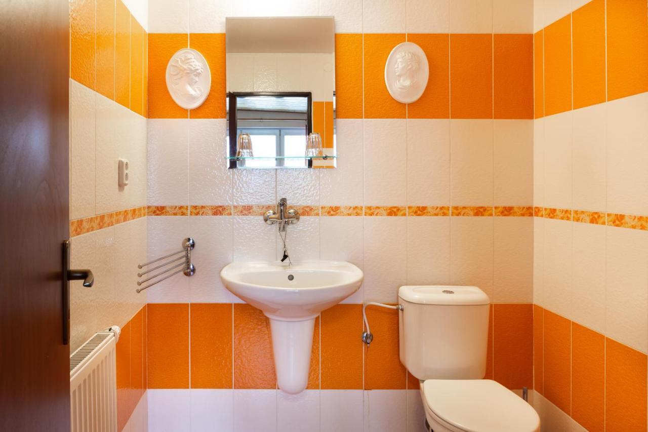 Penzion Rozalia Hotel Кошице Екстериор снимка