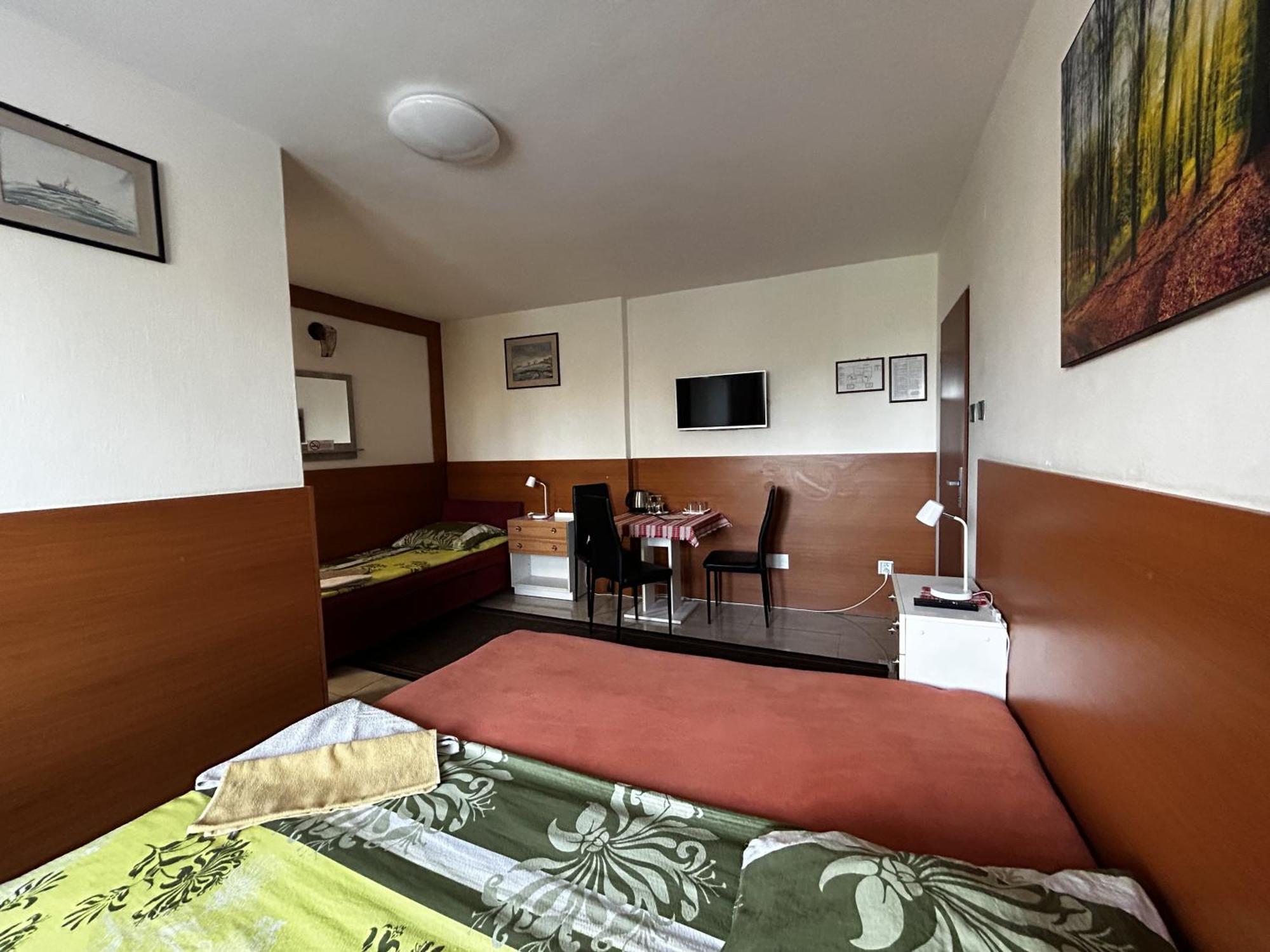Penzion Rozalia Hotel Кошице Екстериор снимка